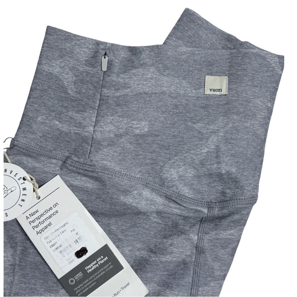 Vuori Women's Clean Elevation Legging Pale Heather Camo Size M NWT - Picture 3 of 10